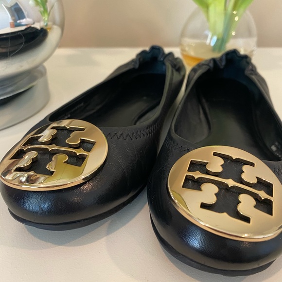 Tory Burch Reva Black Leather Ballet Flats - Picture 5 of 7